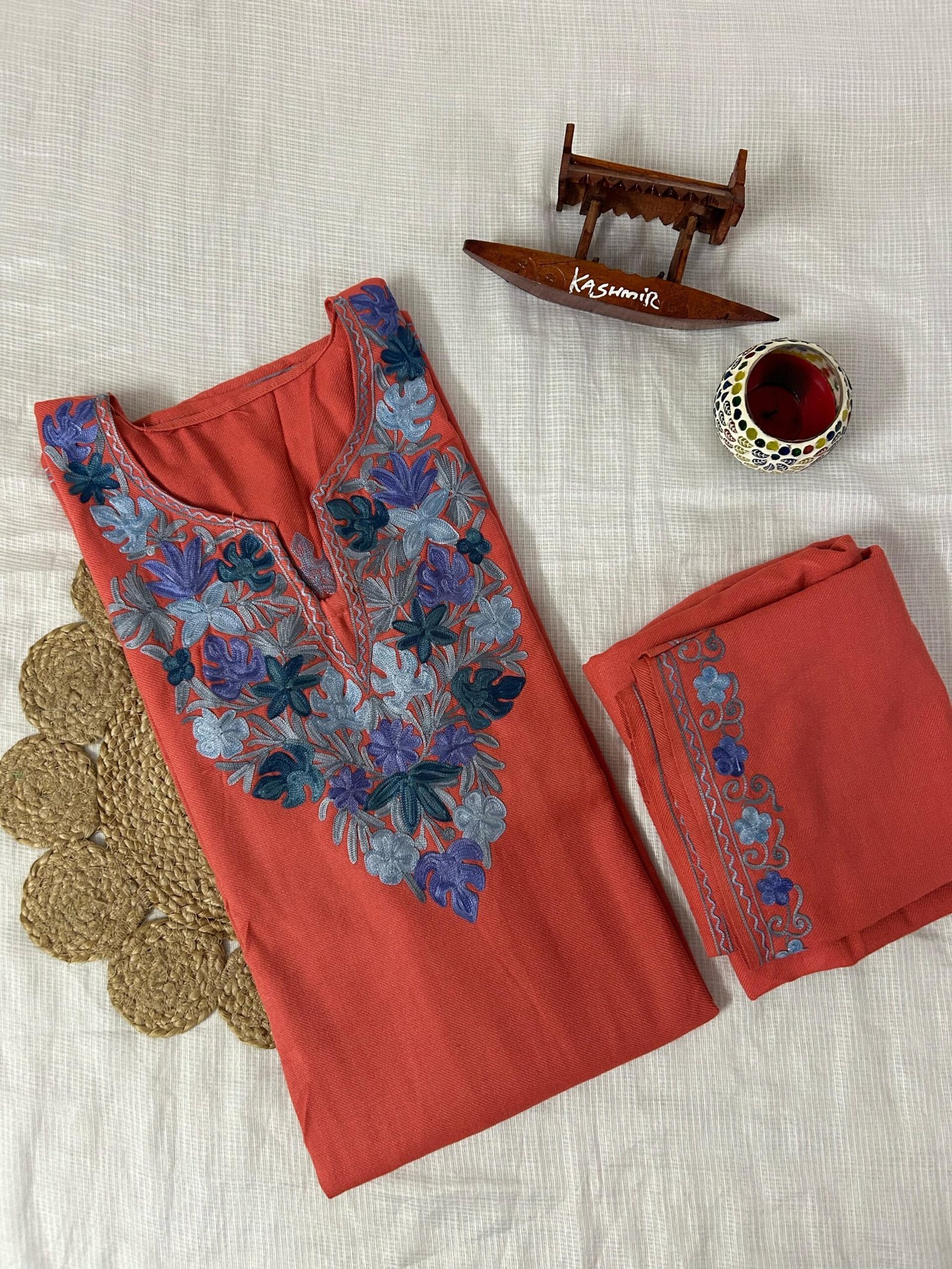 Kashmiri Pheran Set - Aarikari