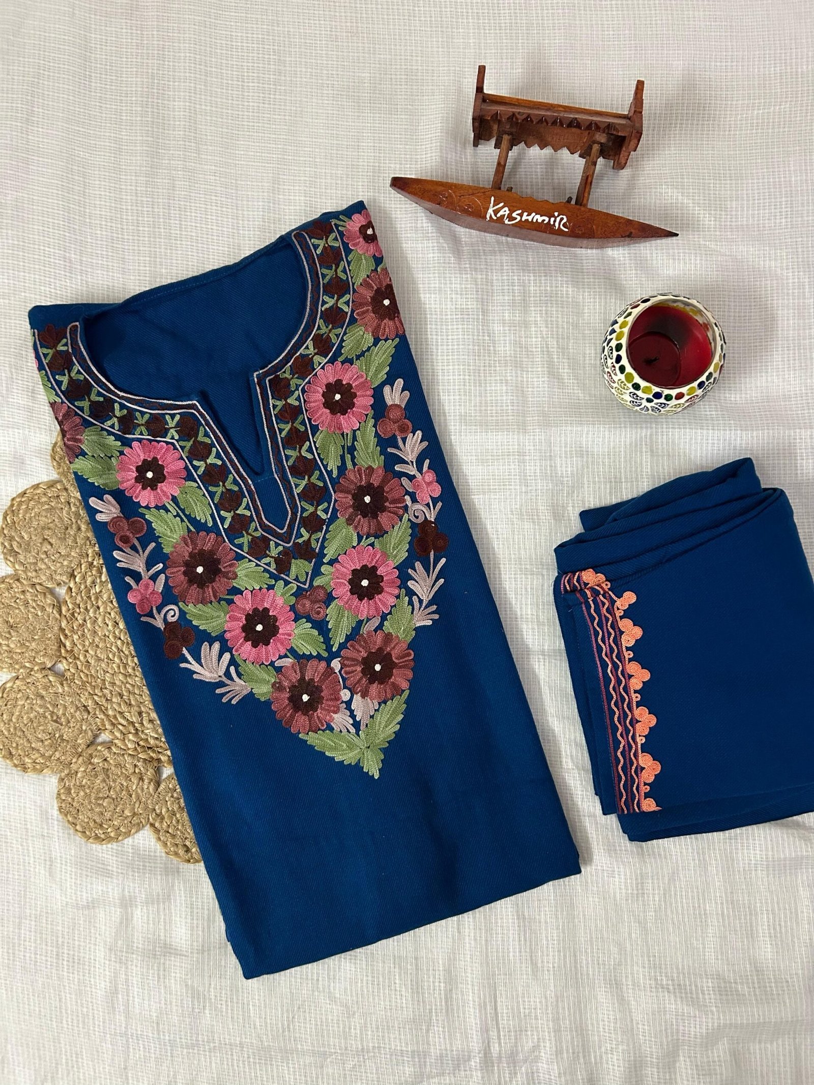 Kashmiri Pheran Set - Aarikari
