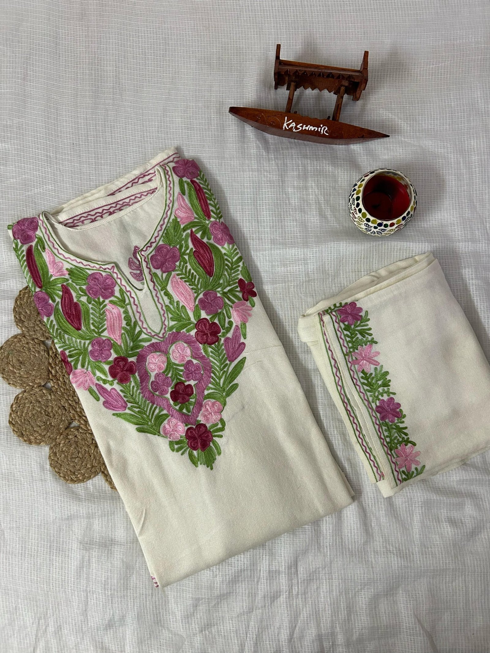 Kashmiri Pheran Set - Aarikari