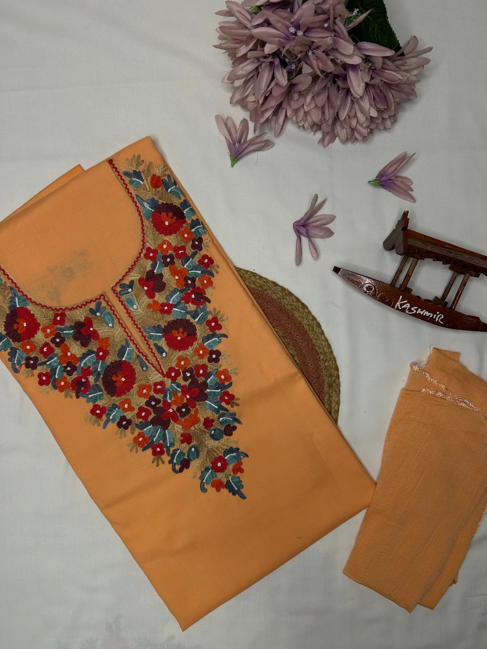 Soft Summer Cotton 3pc Unstitched Suit – Kashmiri Aari