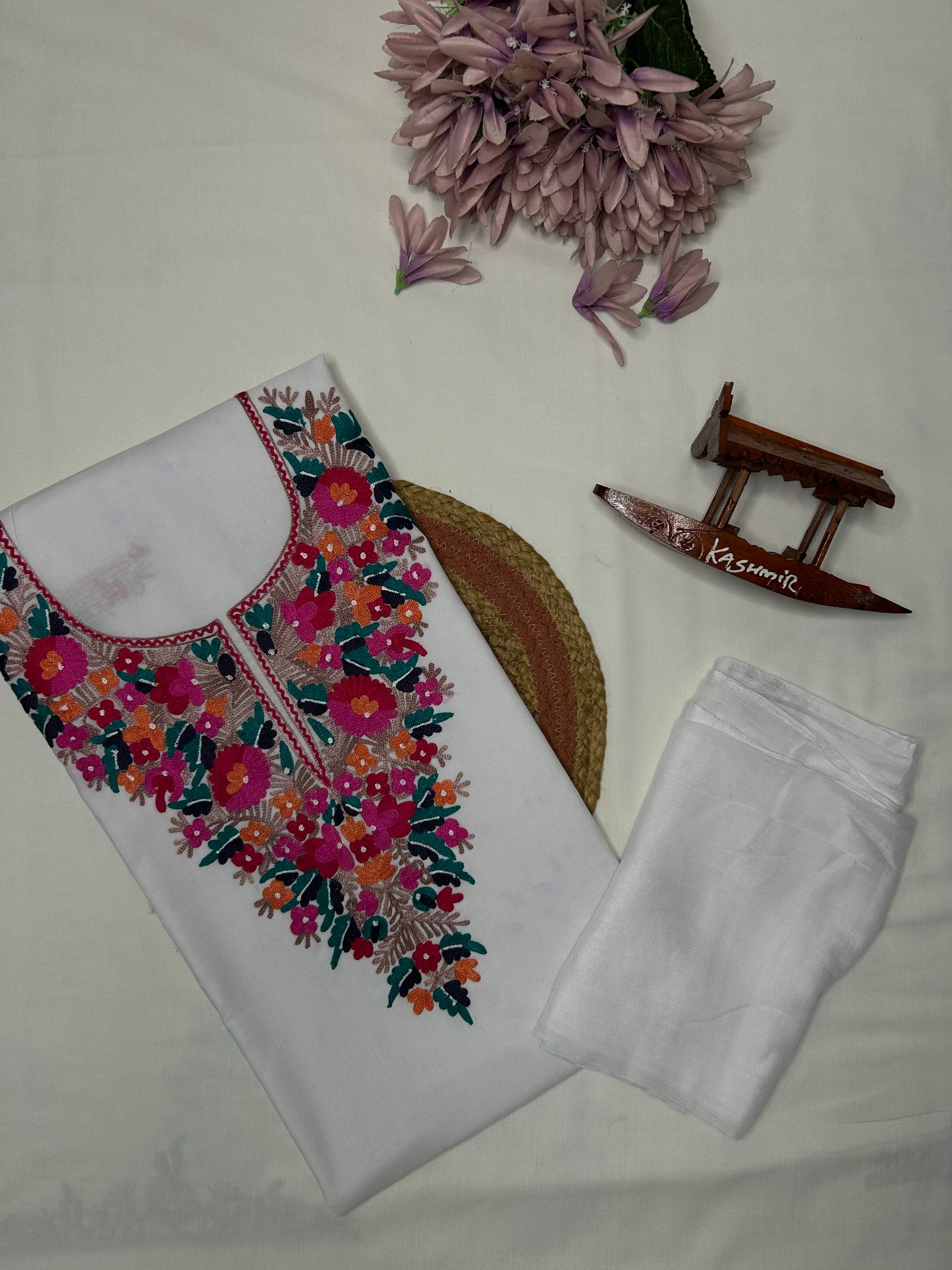 Soft Summer Cotton 3pc Unstitched Suit – Kashmiri Aari