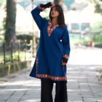 Kashmiri Pheran - Aarikari