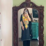 Crushed Cotton Kashmiri Kaftan - Black