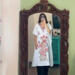 Crushed Cotton Kashmiri Kaftan - White