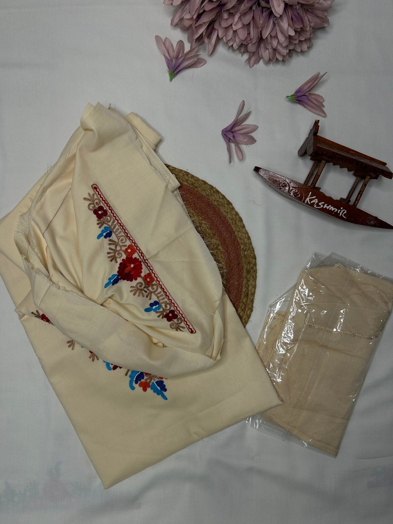 Soft Summer Cotton 3pc Unstitched Suit â€“ Kashmiri Aari
