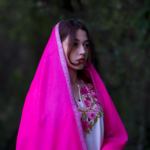 Kashmiri Handwoven Lambswool | Sozni Stole Neemdore – Barbie Pink | Premium Heritage
