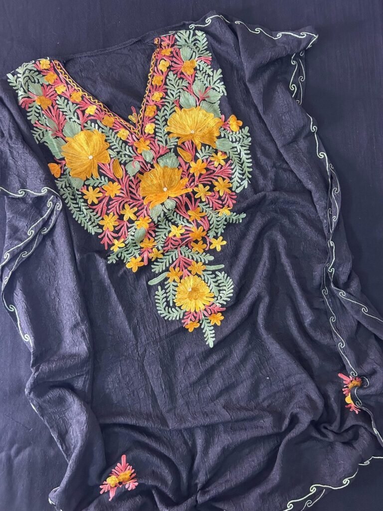 Crushed Cotton Kashmiri Kaftan - Black