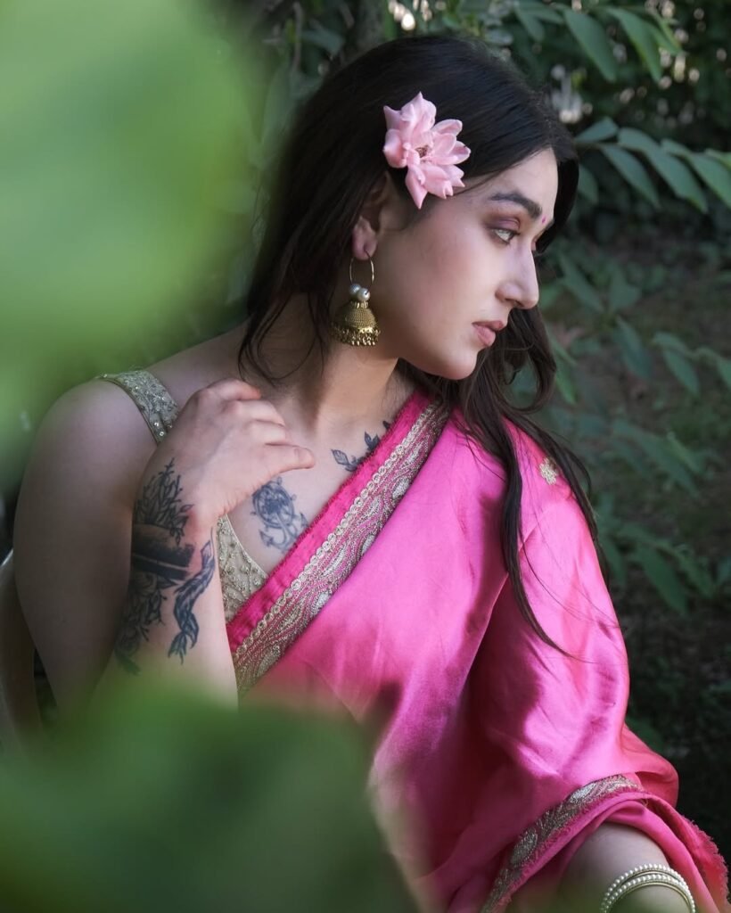 Barbie Pink Kashmiri Heritage Tilla - Satin Saree